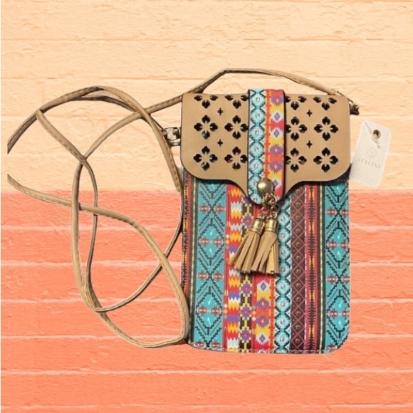 Styline Handbags - NWT- Styline Device Holder Crossbody bag